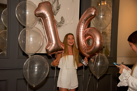 MAURA'S 16TH-7589