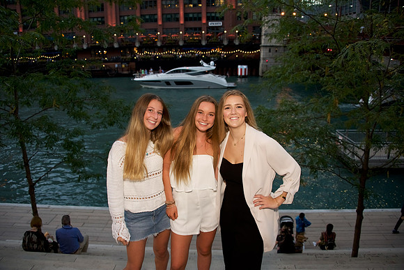 MAURA'S 16TH-7605