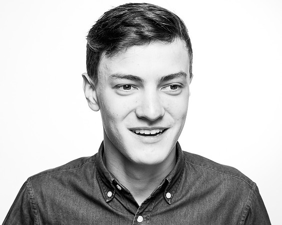 B+W POWERS JOE-0223