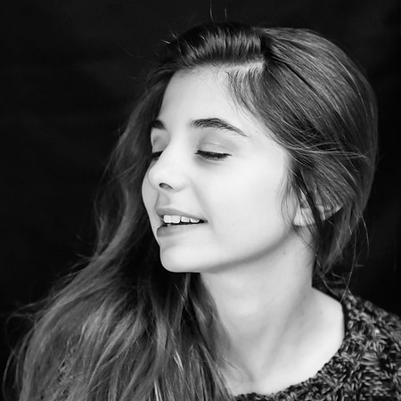 VICKI-2L5A1244-2