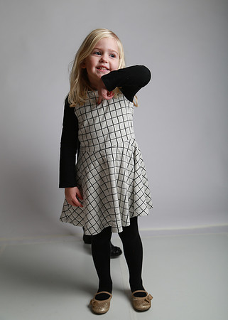 MOLLY-9878