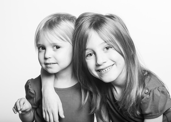 SHERRAT B+W-2425