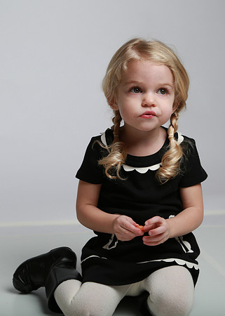 MOLLY-9962
