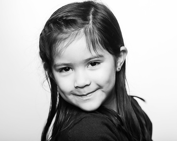 VALENZUELA-BEATRICE-2029-9681