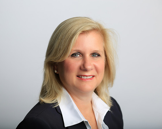 MAUREEN-3353