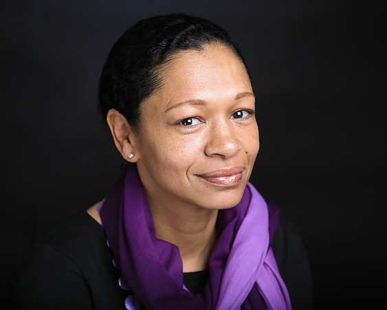ERINKITOLA, MARIE-9367