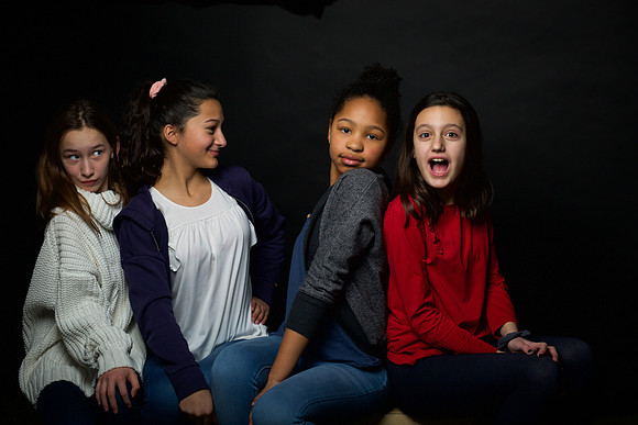 FRIENDS-5945