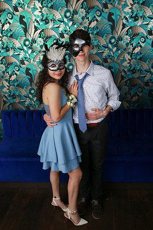 PROM 2019-8880