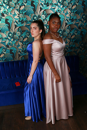 PROM 2019-9075