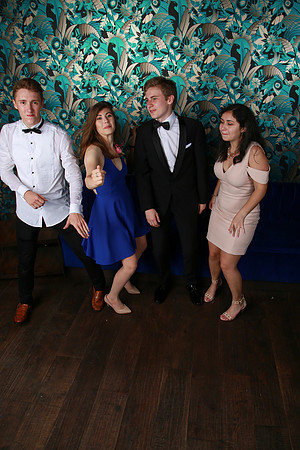 PROM 2019-8775