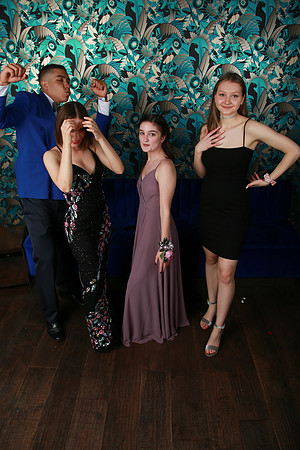 PROM 2019-8934