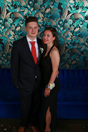 PROM 2019-7959