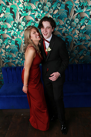 PROM 2019-8271
