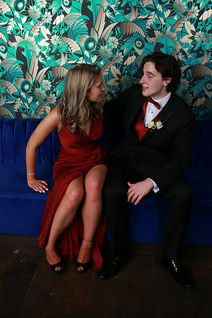 PROM 2019-8278