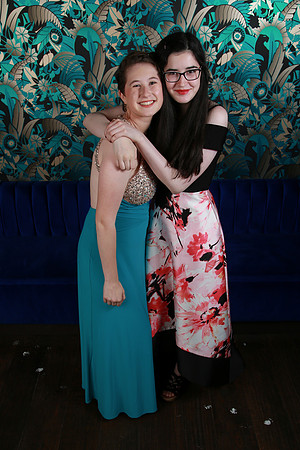 PROM 2019-7978