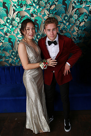 PROM 2019-8255
