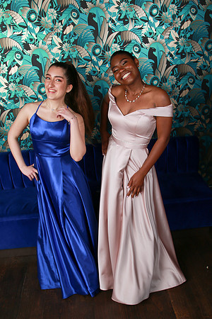 PROM 2019-9062