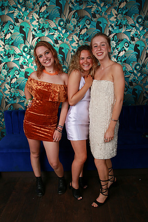 PROM 2019-8748