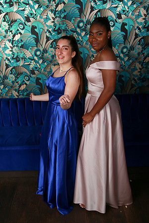 PROM 2019-9058