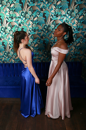PROM 2019-9070