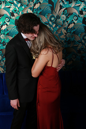 PROM 2019-8260