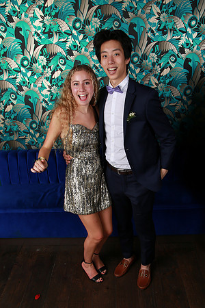 PROM 2019-8382
