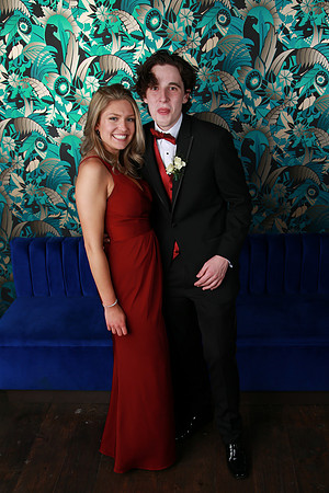 PROM 2019-8272