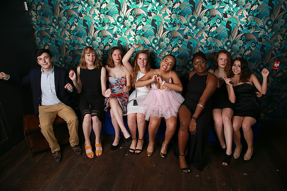 PROM 2019-8087