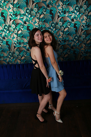 PROM 2019-8683