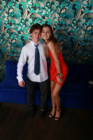 PROM 2019-8831
