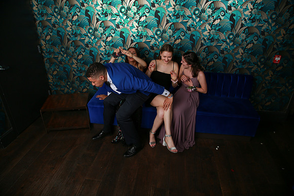 PROM 2019-8922