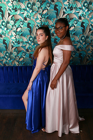 PROM 2019-9052