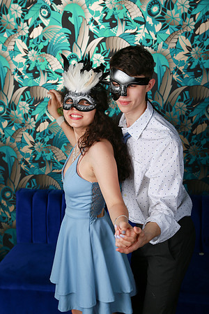 PROM 2019-8889