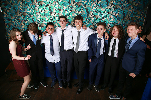 PROM 2019-8445