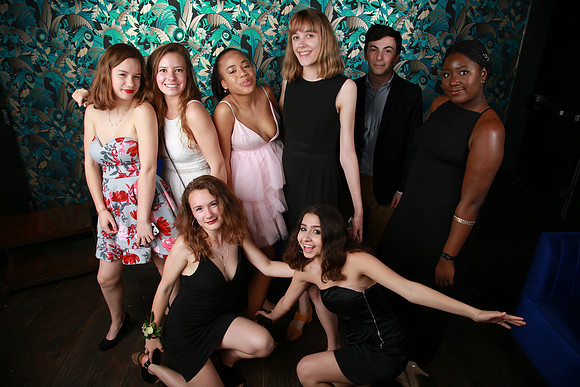 PROM 2019-8082