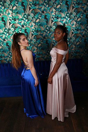 PROM 2019-9097