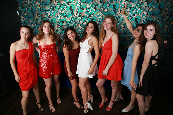 PROM 2019-8588