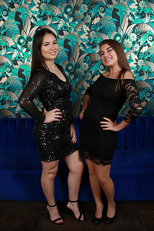 PROM 2019-7924
