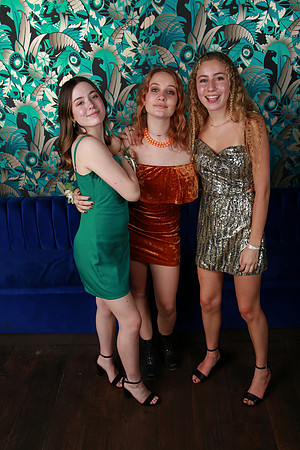 PROM 2019-8398