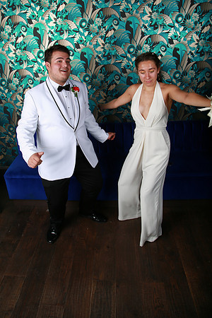 PROM 2019-8320