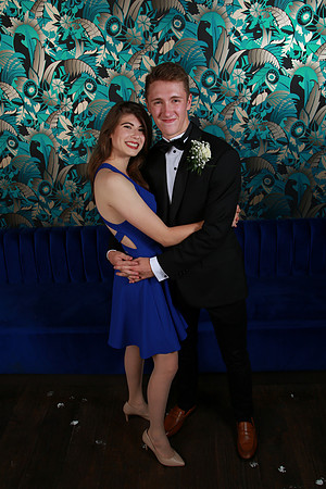 PROM 2019-7952