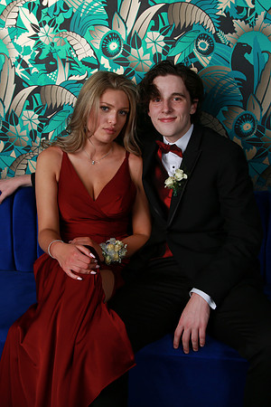 PROM 2019-8275