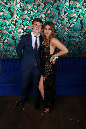 PROM 2019-8065