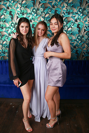 PROM 2019-8153