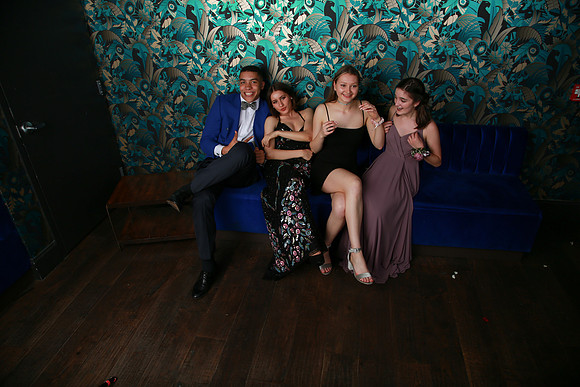 PROM 2019-8924