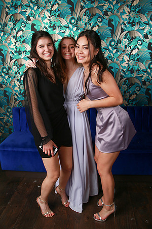 PROM 2019-8154