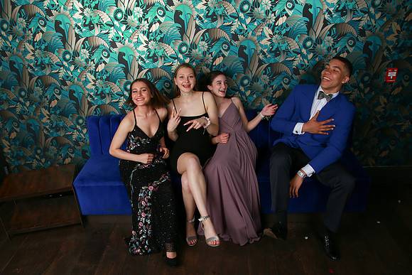 PROM 2019-8910