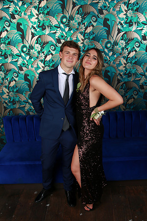 PROM 2019-8063
