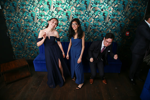 PROM 2019-8186