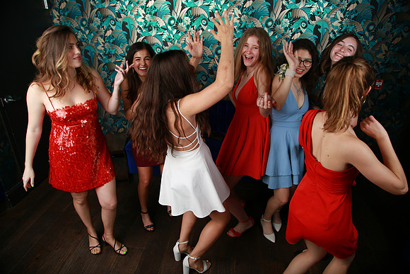 PROM 2019-8603